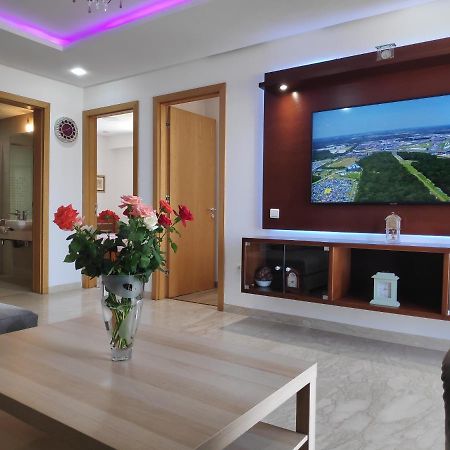 La Marina Luxury Apartment Fully Furnished Free Wifi, High Standard Residence, Amazing Prime Location Close To Restaurants, Transport, Beach And Bouregreg River Salé Exterior foto